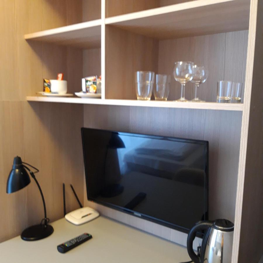 Yaroslav Apartments Warschau Buitenkant foto