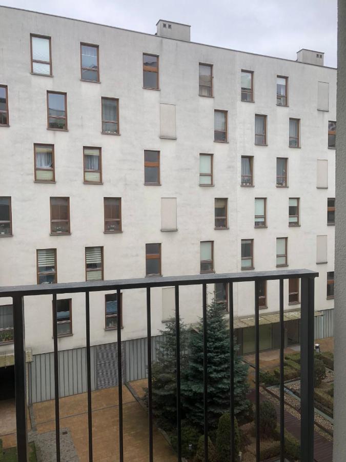 Yaroslav Apartments Warschau Buitenkant foto